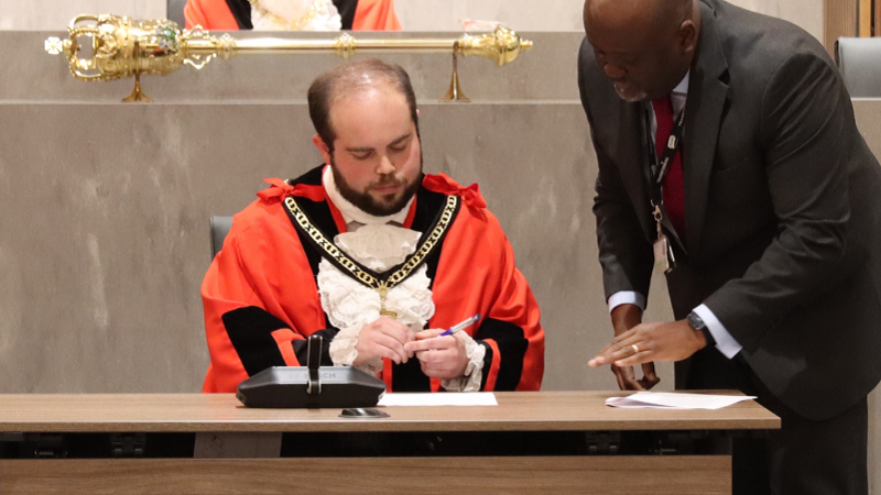 A photograph of the new Mayor of Bromley for 2025 to 2026, Councillor Jonathan Andrews, taken at the council’s AGM.